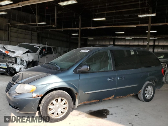 2006 Chrysler Town & Country LWB Touring with VIN 2A4GP54L56R781831, listed as a Copart auction lot 70298954 with 183,487 mi miles and Clean Title. Bid and sale history available at carsss.com. Image 1.