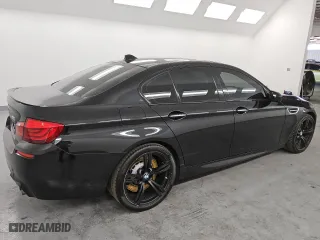2013 BMW M5 with VIN WBSFV9C53DD096060, listed as a Copart auction lot 49504355 with 116,389 mi miles and Clean Title. Bid and sale history available at carsss.com. Image 3.