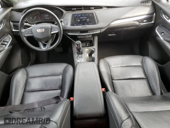 2022 Cadillac XT4 AWD Luxury with VIN 1GYFZBR46NF144622, listed as a Copart auction lot 51597195 with 29,304 mi miles and Salvage Title. Bid and sale history available at carsss.com. Image 8.