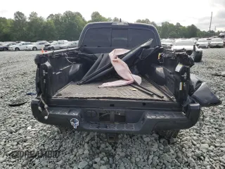 2020 Toyota Tacoma SR5 with VIN 3TMCZ5AN0LM299243, listed as a Copart auction lot 58818825 with 76,449 mi miles and Salvage title. Bid and sale history available at DreamBid. Image 6.