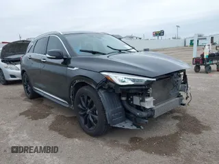 2019 Infiniti QX50 Essential z VIN 3PCAJ5M10KF147960, wystawiony jako IAAI lot #41634285 z przebiegiem 92 811 mil mil oraz . Historia ofert i sprzedaży dostępna na DreamBid. Obrazek 1.