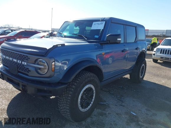 2024 Ford Bronco Badlands z VIN 1FMEE9BP2RLA26774, wystawiony jako IAAI lot #41756285 z przebiegiem 5875 mil mil oraz . Historia ofert i sprzedaży dostępna na DreamBid. Obrazek 20.