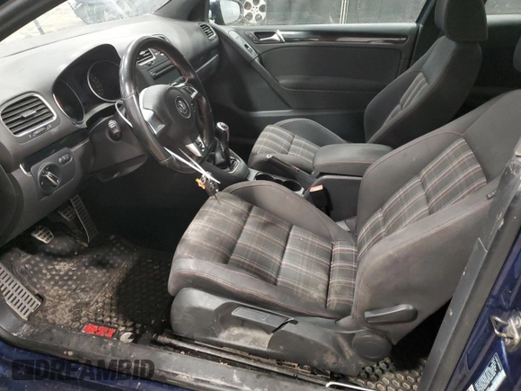 2012 Volkswagen GTI PZEV z VIN WVWED7AJ0CW239947, wystawiony jako Copart lot #42258295 z przebiegiem 136 735 mil mil oraz Szkoda całkowita • Salvage title. Historia ofert i sprzedaży dostępna na DreamBid. Obrazek 7.