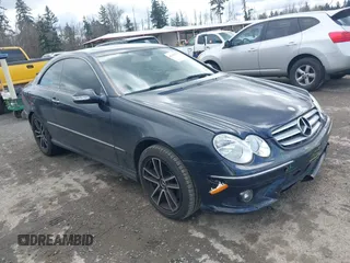 2009 Mercedes-Benz CLK 350 with VIN WDBTJ56HX9F267109, listed as a IAAI auction lot 41799170 with 111,892 mi miles and . Bid and sale history available at DreamBid. Image 1.