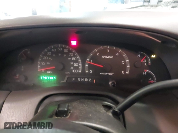 2000 Ford F-150 z VIN 2FTRX08W6YCA09298, wystawiony jako IAAI lot #41391038 z przebiegiem 179 738 mil mil oraz . Historia ofert i sprzedaży dostępna na DreamBid. Obrazek 7.