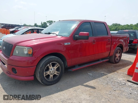 2007 Ford F-150 XLT z VIN 1FTPW12V37KC58717, wystawiony jako IAAI lot #42433497 z przebiegiem 226 006 mil mil oraz . Historia ofert i sprzedaży dostępna na DreamBid. Obrazek 2.