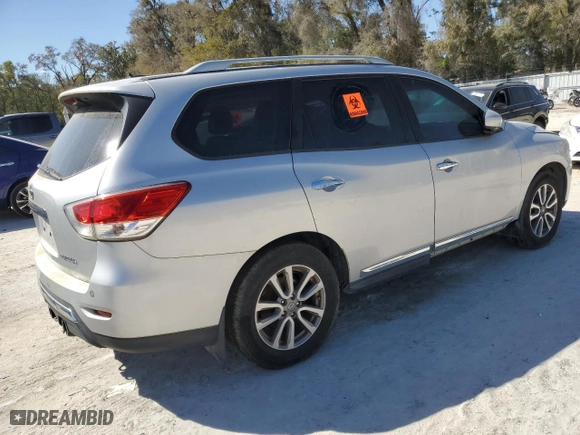 2013 Nissan Pathfinder S with VIN 5N1AR2MN0DC646408, listed as a Copart auction lot 48975035 with 184,133 mi miles and Clean Title. Bid and sale history available at carsss.com. Image 3.