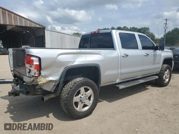 2015 GMC Sierra 2500HD Denali z VIN 1GT120E84FF118006, wystawiony jako Copart lot #57758415 z przebiegiem 190 147 mil mil oraz Szkoda całkowita • Salvage title. Historia ofert i sprzedaży dostępna na DreamBid. Obrazek 3.