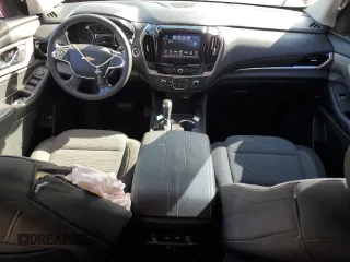 2018 Chevrolet Traverse LT Cloth with VIN 1GNERGKW6JJ281018, listed as a Copart auction lot 45367585 with 111,630 mi miles and Non Repairable. Bid and sale history available at carsss.com. Image 8.