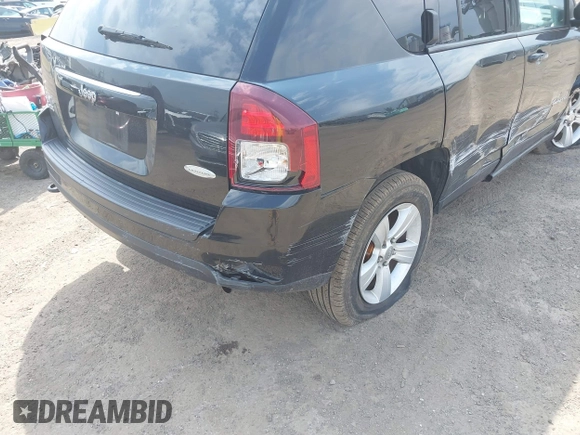 2016 Jeep Compass High Altitude with VIN 1C4NJDEB8GD647351, listed as a IAAI auction lot 41894388 with 138,356 mi miles and . Bid and sale history available at DreamBid. Image 17.
