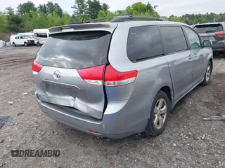 2012 Toyota Sienna LE AAS with VIN 5TDKK3DC7CS196531, listed as a IAAI auction lot 42279383 with 121,633 mi miles and . Bid and sale history available at DreamBid. Image 4.
