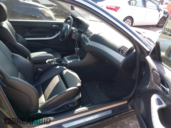 2006 BMW 3 Series 325Ci с VIN WBABV13456JT24513, выставлен на аукционе IAAI как лот 41886943 с пробегом 114 270 миль миль и . История ставок и продаж доступна на DreamBid. Изображение 5.