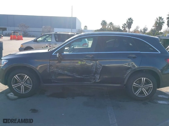 2020 Mercedes-Benz GLC with VIN WDC0G8EB8LF750388, listed as a IAAI auction lot 41377687 with 44,517 mi miles. Bid and sale history available at carsss.com. Image 14.