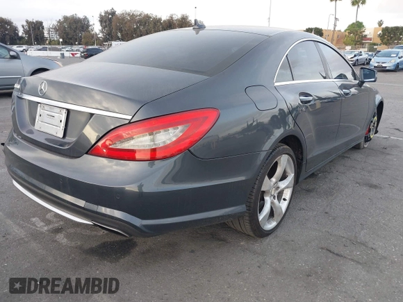 2013 Mercedes-Benz CLS 550 с VIN WDDLJ7DBXDA061229, выставлен на аукционе IAAI как лот 41701414 с пробегом 144 791 миль миль и . История ставок и продаж доступна на DreamBid. Изображение 4.