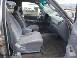 2002 Toyota Tundra SR5 with VIN 5TBBT44172S324808, listed as a IAAI auction lot 41998084 with 233,109 mi miles. Bid and sale history available at carsss.com. Image 5.