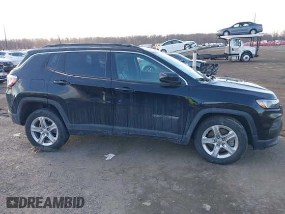 2023 Jeep Compass Latitude with VIN 3C4NJDBN3PT502551, listed as a IAAI auction lot 41327828 with 17,818 mi miles and . Bid and sale history available at DreamBid. Image 14.