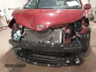 2015 Toyota Sienna XLE с VIN 5TDYK3DC5FS588258, выставлен на аукционе IAAI как лот 41089108 с пробегом 124 777 миль миль и . История ставок и продаж доступна на DreamBid. Изображение 6.