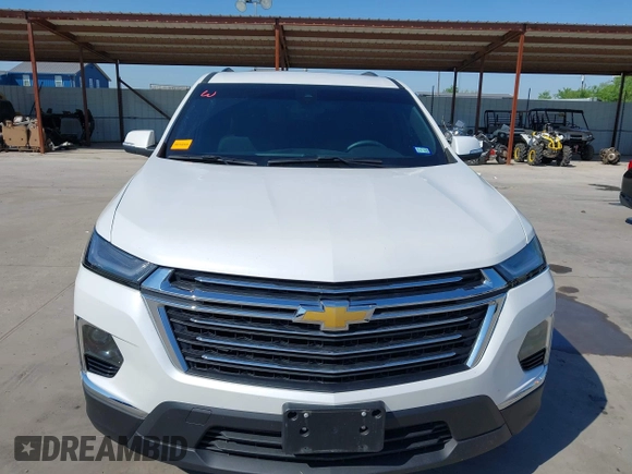2023 Chevrolet Traverse LT Cloth z VIN 1GNERGKW7PJ323950, wystawiony jako IAAI lot #42019061 z przebiegiem 20 040 mil mil oraz . Historia ofert i sprzedaży dostępna na DreamBid. Obrazek 12.