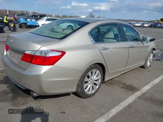 2013 Honda Accord EX with VIN 1HGCR2F77DA203049, listed as a IAAI auction lot 41905433 with 61,847 mi miles and . Bid and sale history available at DreamBid. Image 4.