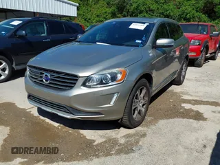 2015 Volvo XC60 T6 Drive-E Platinum с VIN YV449MDM8F2664536, выставлен на аукционе IAAI как лот 42037988 с пробегом 126 550 миль миль и . История ставок и продаж доступна на DreamBid. Изображение 17.