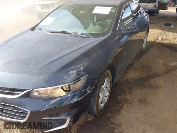 2016 Chevrolet Malibu LS z VIN 1G1ZB5ST5GF201530, wystawiony jako IAAI lot #41524549 z przebiegiem 198 968 mil mil oraz . Historia ofert i sprzedaży dostępna na DreamBid. Obrazek 6.