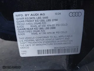 2025 Audi Q5 S line Premium with VIN WA1GAAFY7S2026126, listed as a IAAI auction lot 41535407 with 1,303 mi miles. Bid and sale history available at carsss.com. Image 9.