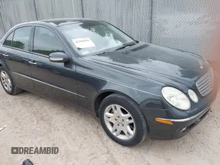 2003 Mercedes-Benz E 320 z VIN WDBUF65J33A182097, wystawiony jako IAAI lot #42396818 z przebiegiem 132 952 mil mil oraz . Historia ofert i sprzedaży dostępna na DreamBid. Obrazek 1.
