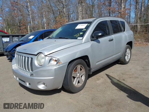2007 Jeep Compass Sport with VIN 1J8FT47W27D414041, listed as a IAAI auction lot 41760017 with 197,437 mi miles. Bid and sale history available at carsss.com. Image 2.
