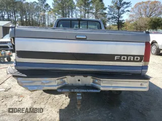 1993 Ford F-250 with VIN 2FTHF25H2PCA20717, listed as a Copart auction lot 53087425 with 246,044 mi miles and Salvage Title. Bid and sale history available at carsss.com. Image 6.