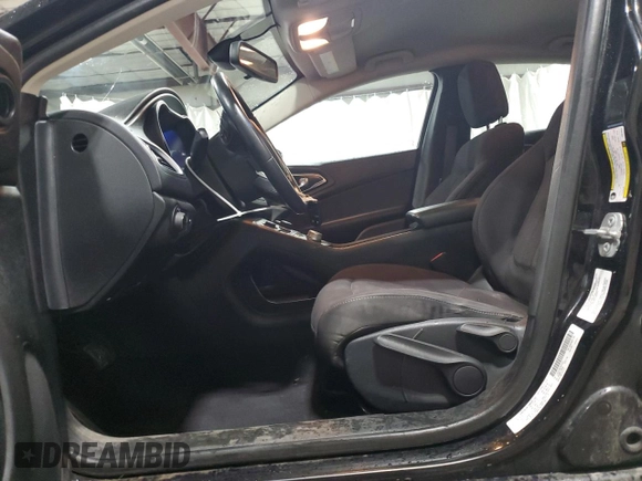 2015 Chrysler 200 Limited with VIN 1C3CCCAG0FN516523, listed as a Copart auction lot 80368234 with 83,943 mi miles and Salvage Title. Bid and sale history available at carsss.com. Image 7.