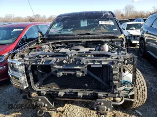 2016 Chevrolet Silverado 1500 High Country with VIN 3GCUKTEC4GG149954, listed as a Copart auction lot 82769224 with 130,820 mi miles and Salvage Title. Bid and sale history available at DreamBid. Image 5.