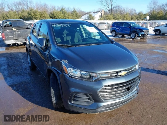 2021 Chevrolet Trax LS with VIN KL7CJKSB2MB303227, listed as a IAAI auction lot 41345271 with 51,801 mi miles. Bid and sale history available at carsss.com. Image 1.
