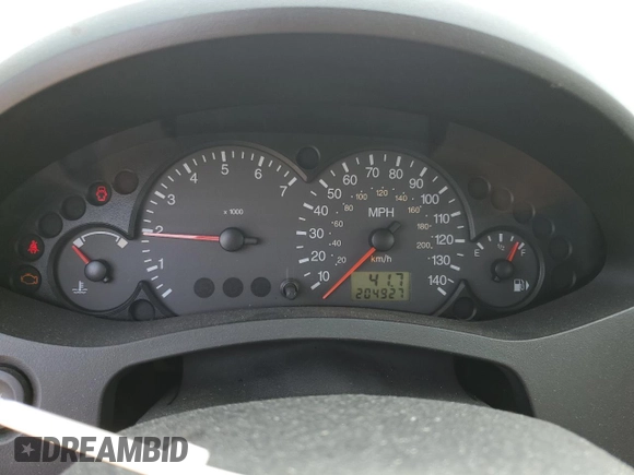 2005 Ford Focus S with VIN 3FAFP37NX5R134987, listed as a Copart auction lot 60478825 with 204,927 mi miles and Clean title. Bid and sale history available at DreamBid. Image 9.