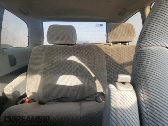 1992 Toyota Previa LE z VIN JT3AC12R6N1046273, wystawiony jako Copart lot #74481764 z przebiegiem 197 838 mil mil oraz Czysty tytuł • Clean title. Historia ofert i sprzedaży dostępna na DreamBid. Obrazek 10.