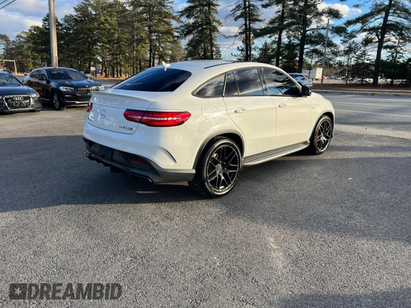 2018 Mercedes-Benz GLE 63 S AMG with VIN 4JGED7FB5JA090605, listed as a Copart auction lot 83490144 with 72,270 mi miles and Clean title. Bid and sale history available at DreamBid. Image 4.