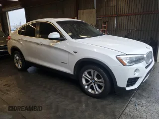 2015 BMW X4 xDrive28i z VIN 5UXXW3C57F0M88652, wystawiony jako Copart lot #45111725 z przebiegiem 162 326 mil mil oraz Szkoda całkowita • Salvage title. Historia ofert i sprzedaży dostępna na DreamBid. Obrazek 4.