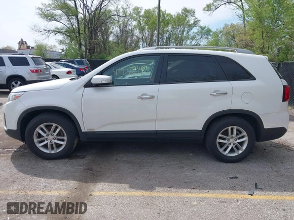 2015 Kia Sorento LX with VIN 5XYKTDA60FG554894, listed as a IAAI auction lot 41926004 with 93,523 mi miles. Bid and sale history available at carsss.com. Image 14.