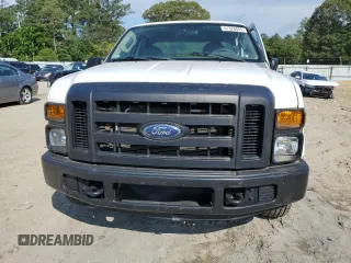 2008 Ford F-250 XL with VIN 1FDSX20558ED20386, listed as a Copart auction lot 61328455 with 111,449 mi miles and Salvage title. Bid and sale history available at DreamBid. Image 5.