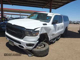 2021 Ram 1500 Big Horn с VIN 1C6SRFBT7MN682934, выставлен на аукционе IAAI как лот 42239094 с пробегом 85 381 миль миль и . История ставок и продаж доступна на DreamBid. Изображение 6.