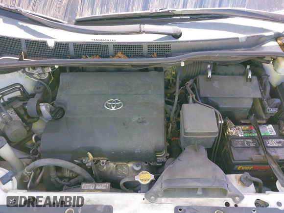 2015 Toyota Sienna XLE with VIN 5TDYK3DCXFS663083, listed as a IAAI auction lot 41967621 with 177,472 mi miles and . Bid and sale history available at DreamBid. Image 10.