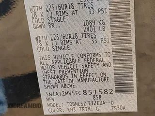 2015 Nissan Rogue SL with VIN 5N1AT2MV5FC851582, listed as a IAAI auction lot 41752765 with 180,654 mi miles. Bid and sale history available at carsss.com. Image 9.