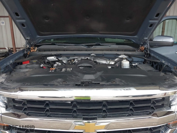 2016 Chevrolet Silverado 1500 LT with VIN 1GCRCREC5GZ165179, listed as a IAAI auction lot 40793646 with 86,505 mi miles. Bid and sale history available at carsss.com. Image 10.