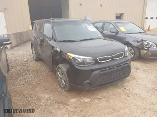 2016 Kia Soul with VIN KNDJN2A23G7408852, listed as a IAAI auction lot 41749819 with 112,037 mi miles. Bid and sale history available at carsss.com. Image 1.