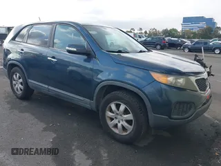 2011 Kia Sorento LX with VIN 5XYKT3A10BG033392, listed as a IAAI auction lot 42140211 with 160,180 mi miles and . Bid and sale history available at DreamBid. Image 1.