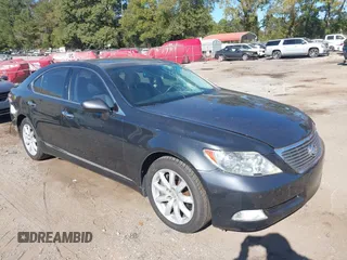 2009 Lexus LS 460 с VIN JTHCL46FX95002294, выставлен на аукционе IAAI как лот 40638639 с пробегом 227 657 миль миль и . История ставок и продаж доступна на DreamBid. Изображение 1.