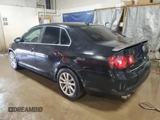 2008 Volkswagen Jetta SE с VIN 3VWRM71K48M018060, выставлен на аукционе Copart как лот 48627805 с пробегом 82 924 миль миль и Списание • Salvage title. История ставок и продаж доступна на DreamBid. Изображение 2.