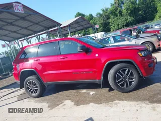 2021 Jeep Grand Cherokee Trailhawk with VIN 1C4RJFLG8MC549403, listed as a IAAI auction lot 42538177 with 33,124 mi miles and . Bid and sale history available at DreamBid. Image 13.