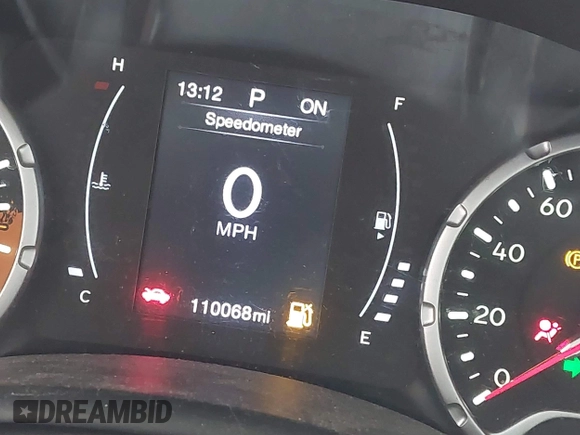 2017 Jeep Renegade Latitude with VIN ZACCJBBB5HPE89005, listed as a IAAI auction lot 41922774 with 110,068 mi miles. Bid and sale history available at carsss.com. Image 15.