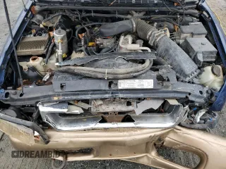 1999 GMC Jimmy SLE with VIN 1GKDT13W8X2545509, listed as a Copart auction lot 81608944 with 130,881 mi miles and Salvage Title. Bid and sale history available at carsss.com. Image 13.