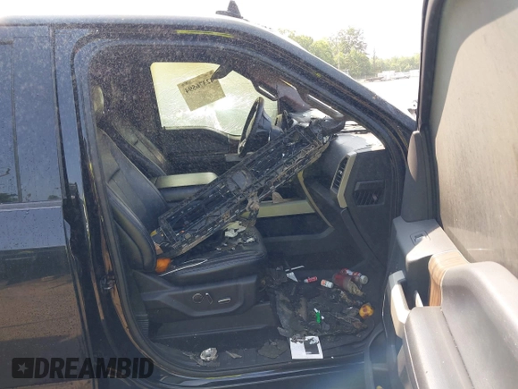 2018 Ford F-150 XL z VIN 1FTFW1E17JFC43352, wystawiony jako IAAI lot #42376594 z przebiegiem Nie podano mil oraz . Historia ofert i sprzedaży dostępna na DreamBid. Obrazek 5.